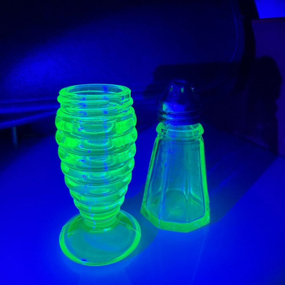 Uranium Glass Hazel Atlas, bee hive pepper and plain salt shaker.